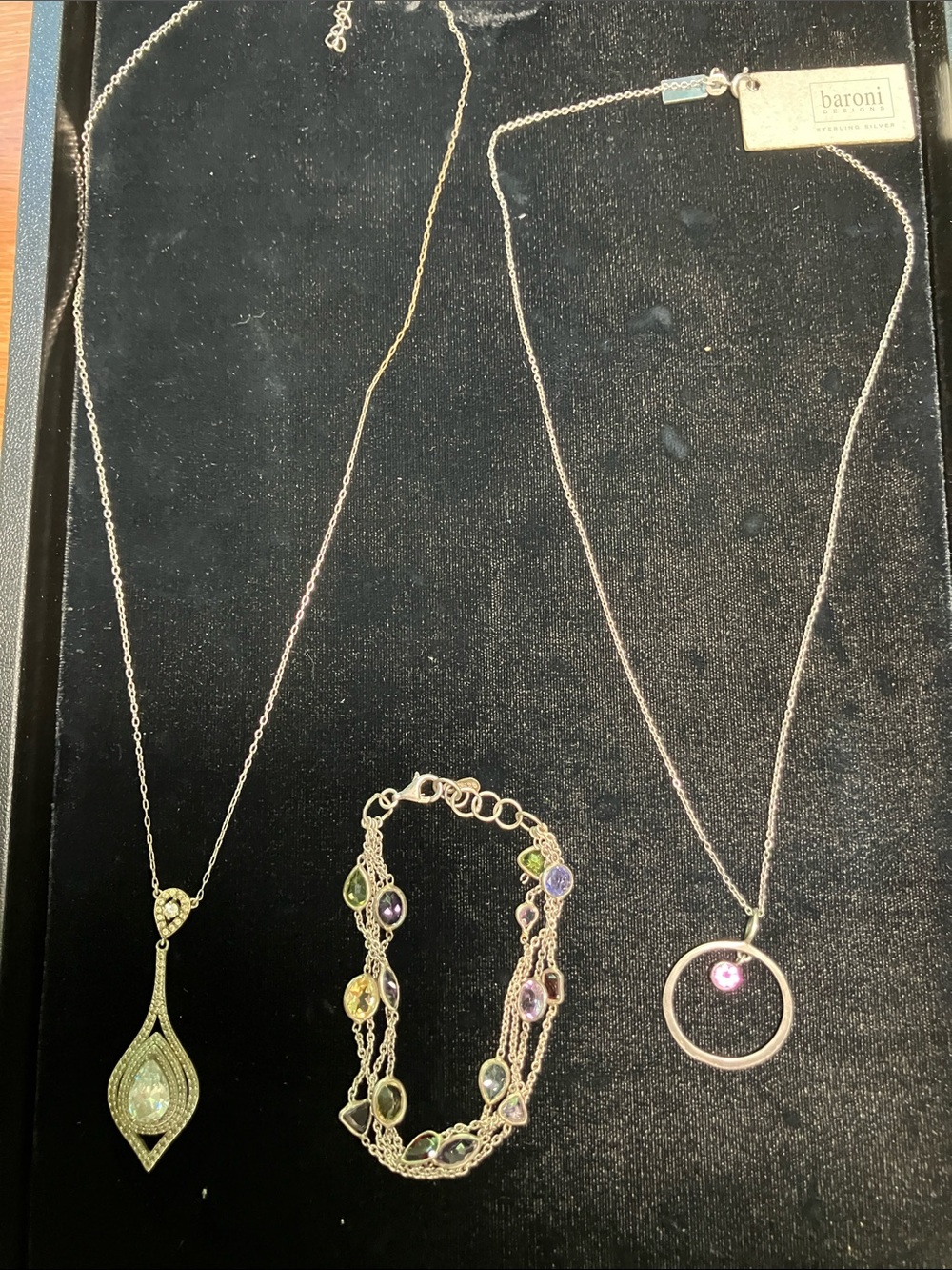 Silver Circle Pendant Necklace with Pink Accent
